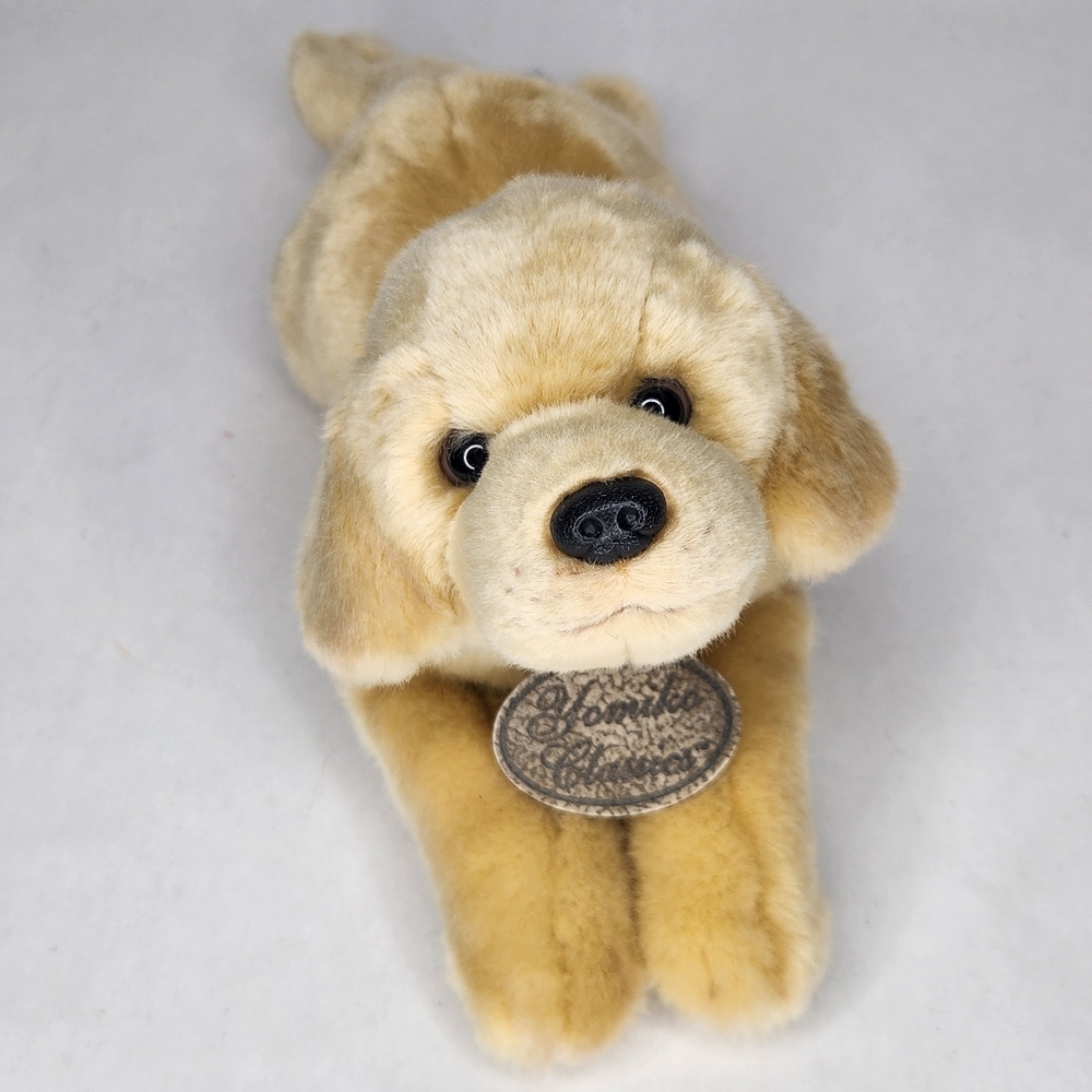 Yomiko Classics Yellow Labrador Plush Dog
